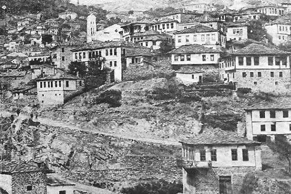 Preserved historical photograph of Krushevo from the Macedonian Cities archive, 3 of 12
