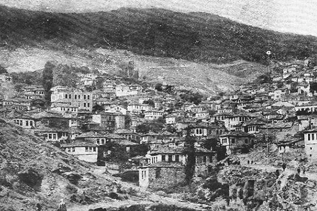 Preserved historical photograph of Krushevo from the Macedonian Cities archive, 8 of 12