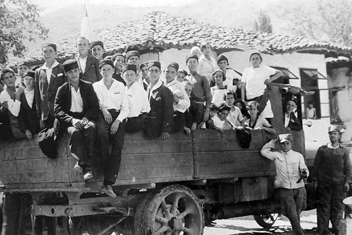 Preserved historical photograph of Radovish from the Macedonian Cities archive, 2 of 14