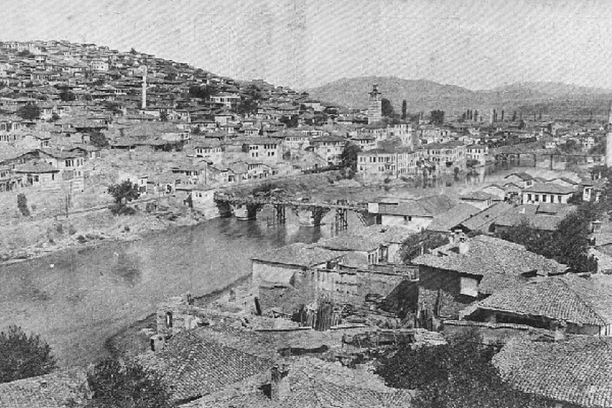 Preserved historical photograph of Veles from the Macedonian Cities archive, 1 of 34