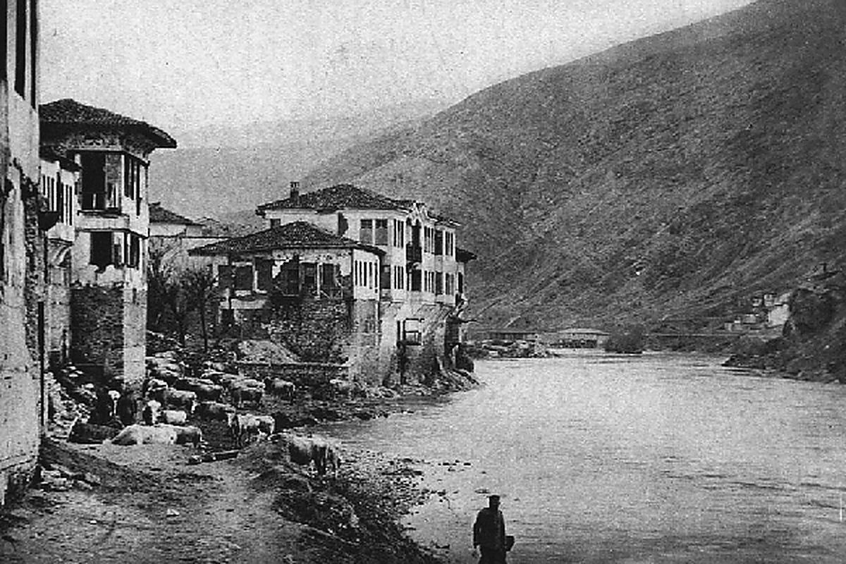 Preserved historical photograph of Veles from the Macedonian Cities archive, 21 of 34