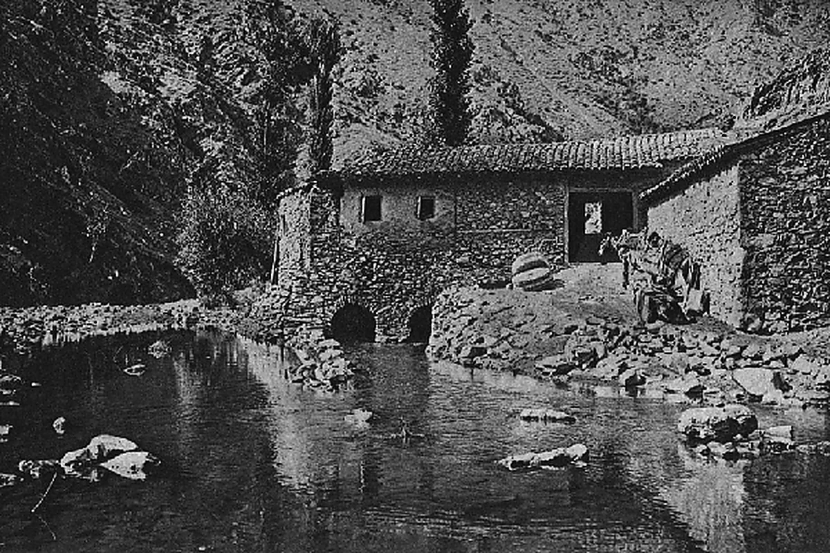 Preserved historical photograph of Veles from the Macedonian Cities archive, 23 of 34