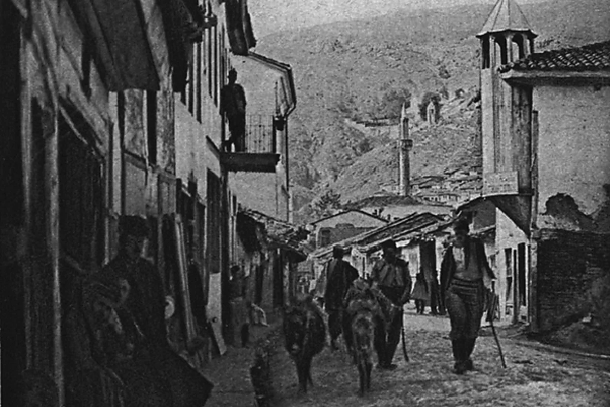 Preserved historical photograph of Veles from the Macedonian Cities archive, 28 of 34